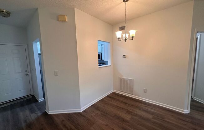 1 bed, 1 bath, $1,100, Unit Unit 105C