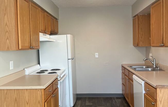 2 beds, 1 bath, 750 sqft, $875, Unit 418B-4