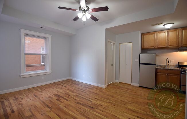 Studio, 1 bath, 266 sqft, $1,325, Unit 7456-3E