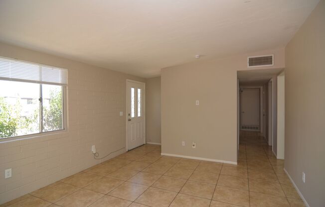 Remodeled 3 Bedroom 2 Bath House! Great South Tucson Location!