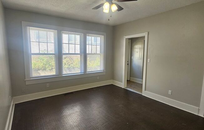 Welcome to 1033 E 5th Street – Your Ideal Downtown Chattanooga Home!
