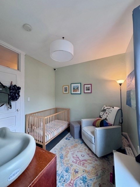 3 beds, 1 bath, 1,300 sqft, $3,000, Unit 3