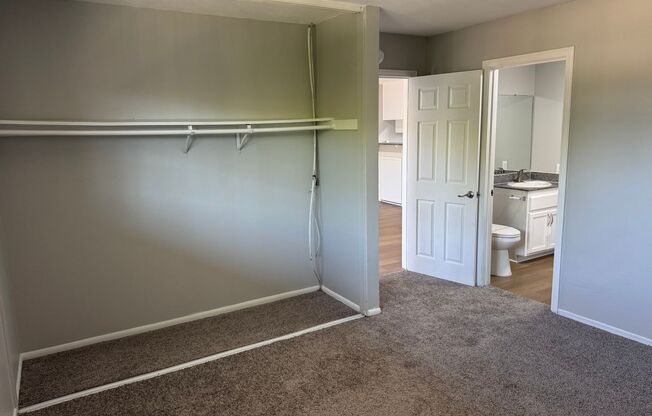 2 beds, 1.5 baths, 866 sqft, $2,695, Unit 810G9