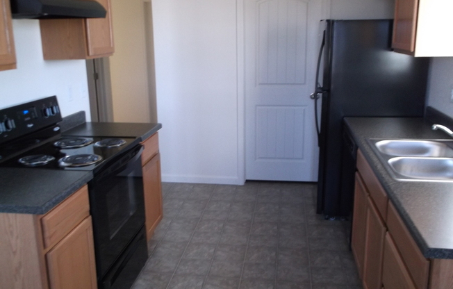 205 Hunters Way Apartments