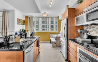253 NE 2nd St cu-2208, Miami, FL 33132