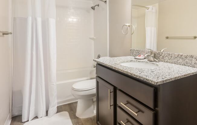 Bathroom in a 3 bedroom apartment at Halcyon Apartments