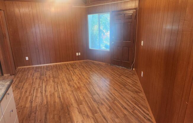 Studio, 1 bath, $1,375