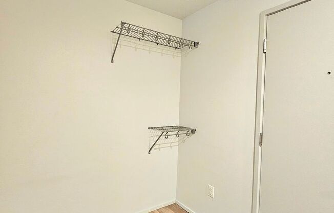 Studio, 1 bath, 122 sqft, $800