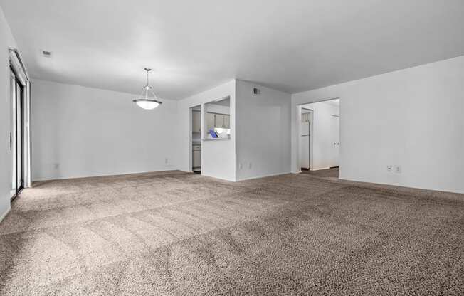 Welcome to Our Apartments in Farmington Hills, MI