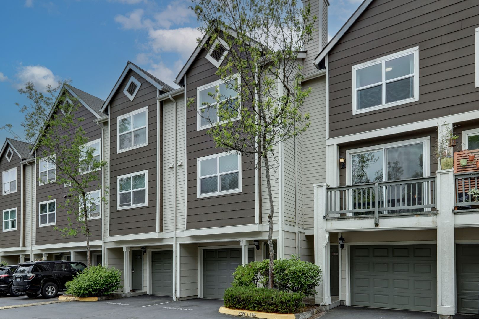 Newer 2 bedroom Townhome in Lynnwood