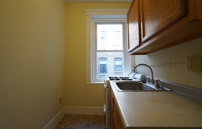 1 bed, 1 bath, 1 sqft, $1,875, Unit 12