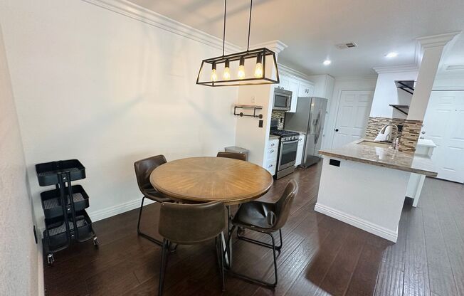 2 beds, 2 baths, $1,695, Unit UNIT 2251