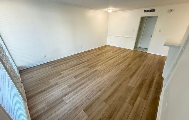 2 beds, 2 baths, 918 sqft, $1,549, Unit PEN-202