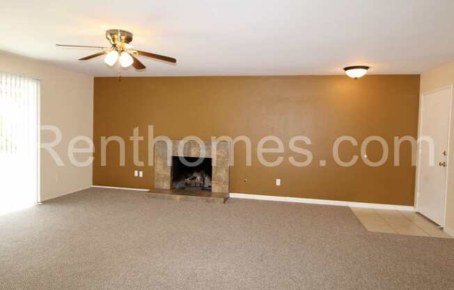 Penasquitos, 11093 Madrigal St, Remodeled in 2011, Granite Counters, Fireplace, 2 Car Garage with Opener!