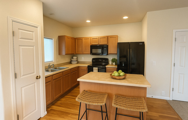 Centrally Located Townhouse Available!
