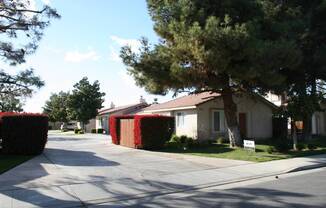 1321 Reddick Lane