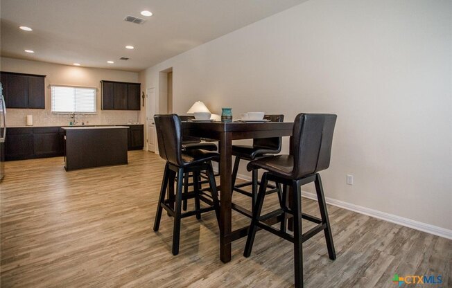242 Mossycup Drive