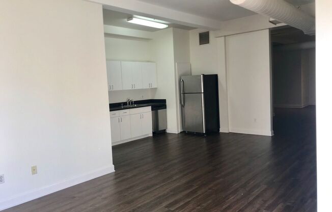 1 bed, 1 bath, 631 sqft, $2,850, Unit 1023-407