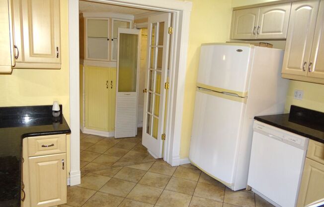 Centrally located home in St Pete - Move In Ready
