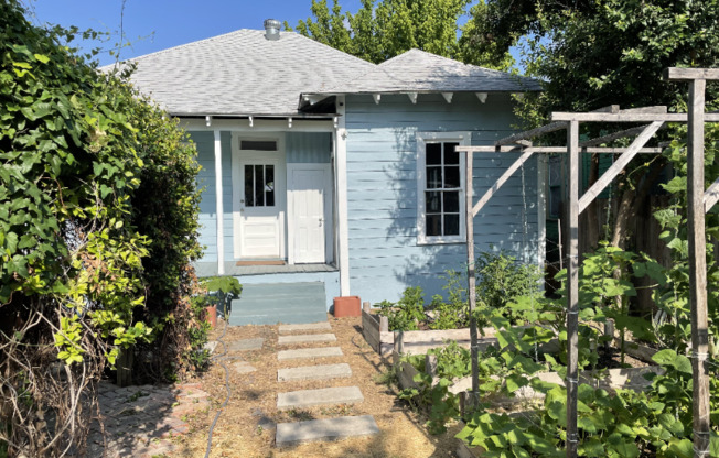 418 N PINE