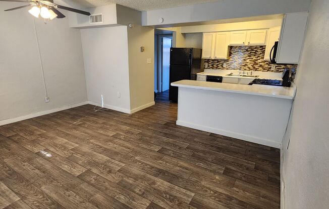 2 beds, 1 bath, 775 sqft, $1,299, Unit 1A