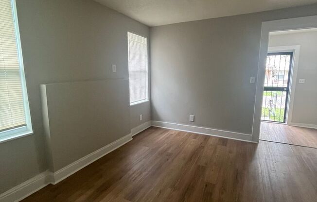 3 beds, 1 bath, $1,300