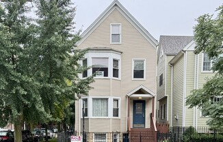 2099 MONTROSE