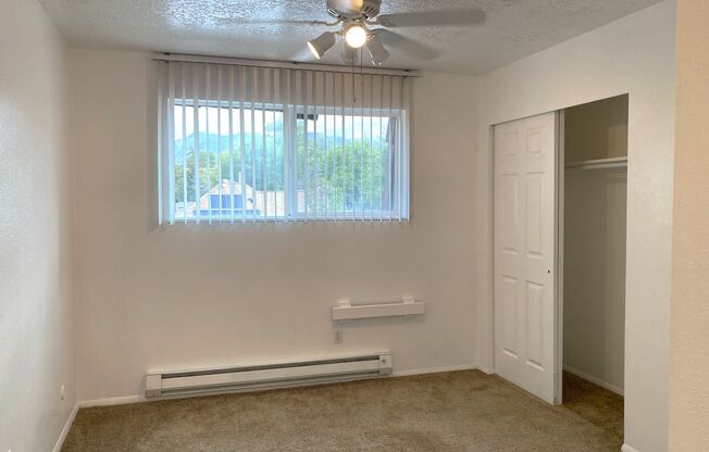 1 bed, 1 bath, 500 sqft, $1,255, Unit 37