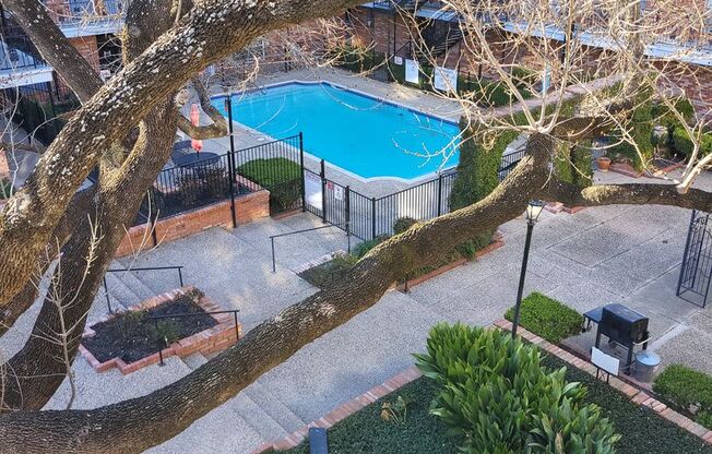 1 bed, 1 bath, $850, Unit # 350A