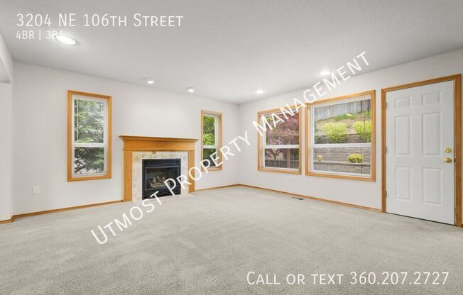 3204 NE 106 ST