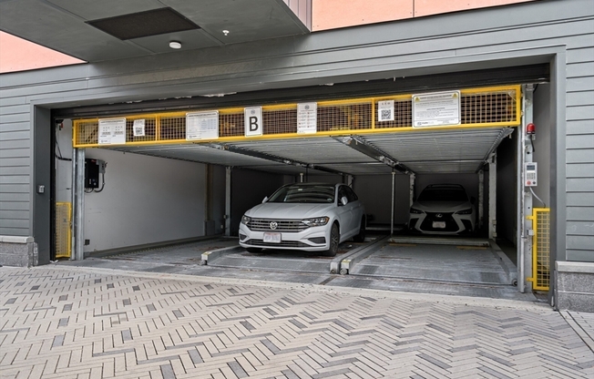 1 bed, 1 bath, 710 sqft, $3,000, Unit 401