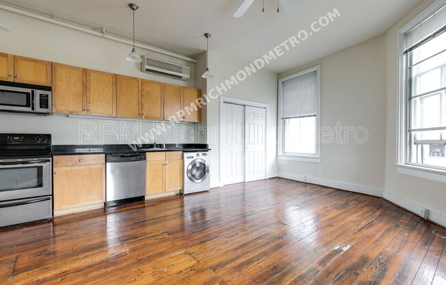 1321 1/2 E. Main St.