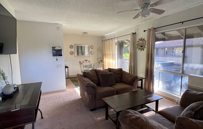 2 beds, 1.5 baths, $2,000