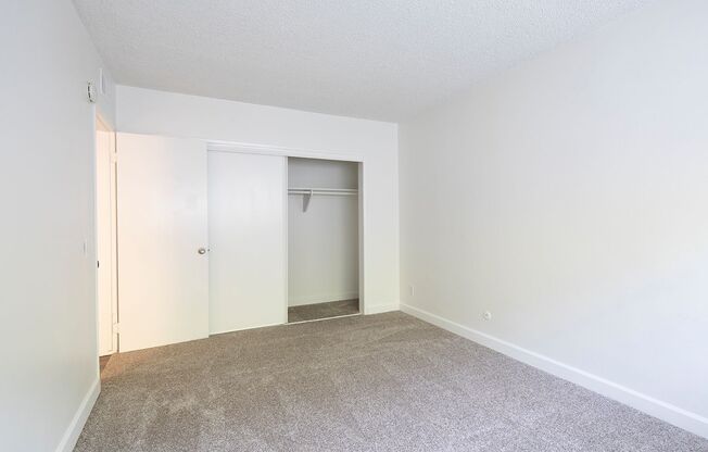 1 bed, 1 bath, 740 sqft, $1,795, Unit 63