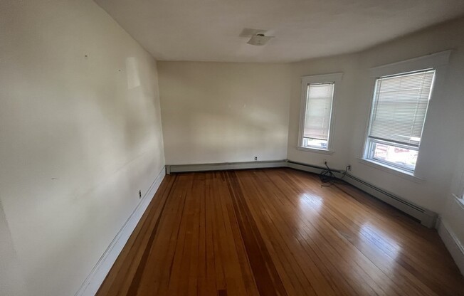 27 29 BELLINGHAM
