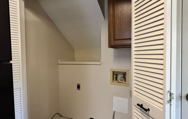 1 bed, 1 bath, 900 sqft, $1,095, Unit Unit 101