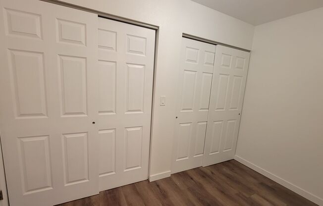 2 beds, 1 bath, 1,100 sqft, $1,200