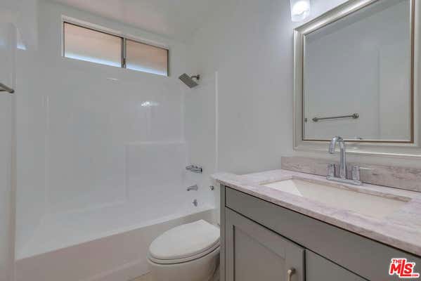 1 bed, 1 bath, 750 sqft, $2,575, Unit B