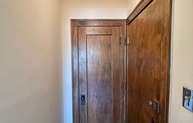 1 bed, 1 bath, 450 sqft, $1,995, Unit 520-G1