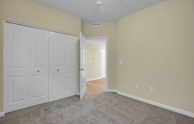 2 beds, 2 baths, 894 sqft, $1,595, Unit 144-36302