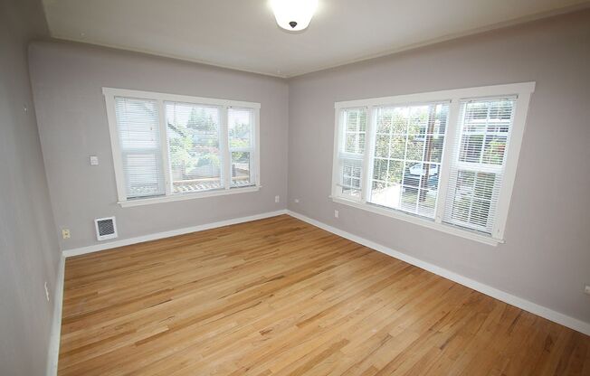 7326 Triplex