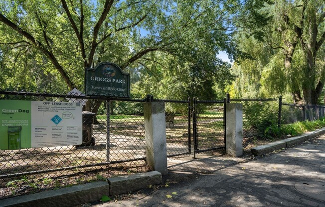2 beds, 1 bath, 878 sqft, $3,500, Unit 47