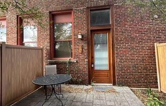 1 bed, 1 bath, $1,050