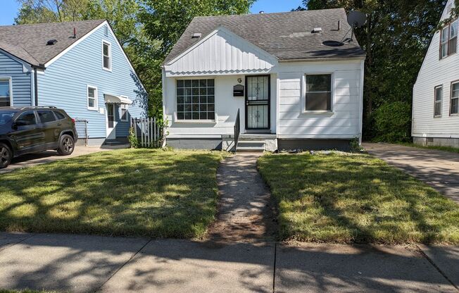 26671 W. Hill 3bed/1bath with great back yard located in Inkster