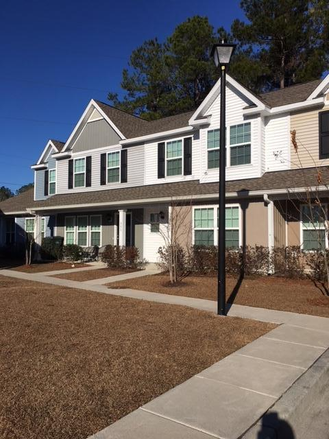 447 TRUMAN DR