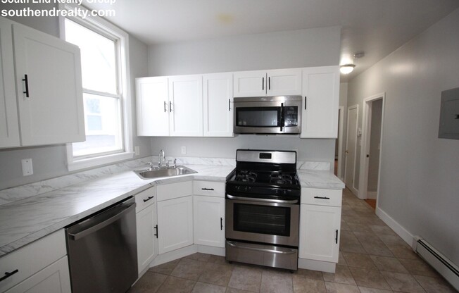 83 DEVON ST