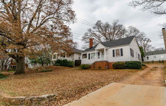 2 BR 1 BA Home For Rent - Overbrook Historic District- Downtown Greenville
