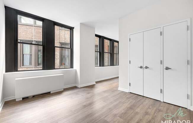 1 bed, 1 bath, $4,100, Unit 11C