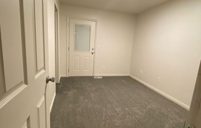 REMODELED 3 BEDROOM TOWNHOME