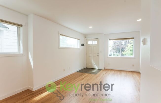 3-Bedroom Beauty with Fenced Yard and Flexible Living **Rent Special**